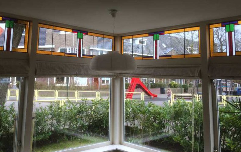 Glas in lood weer terug gemaakt in oude stijl