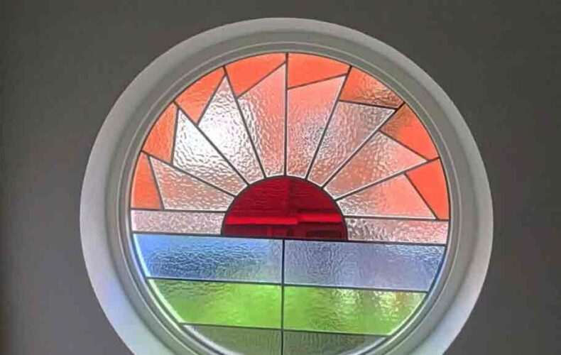 Rond raam tussen isolatieglas